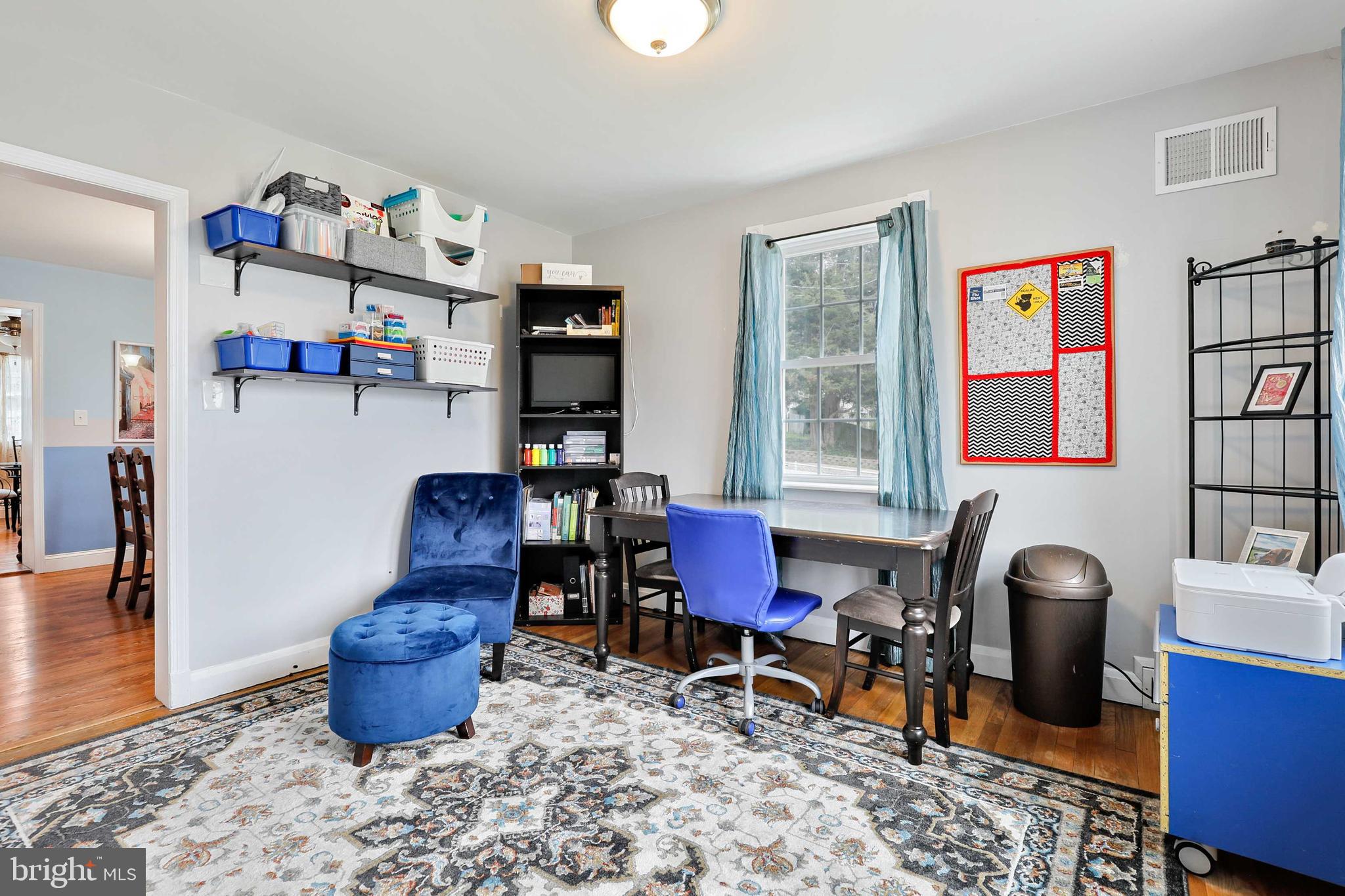 PARKVILLE SUMMIT - Residential