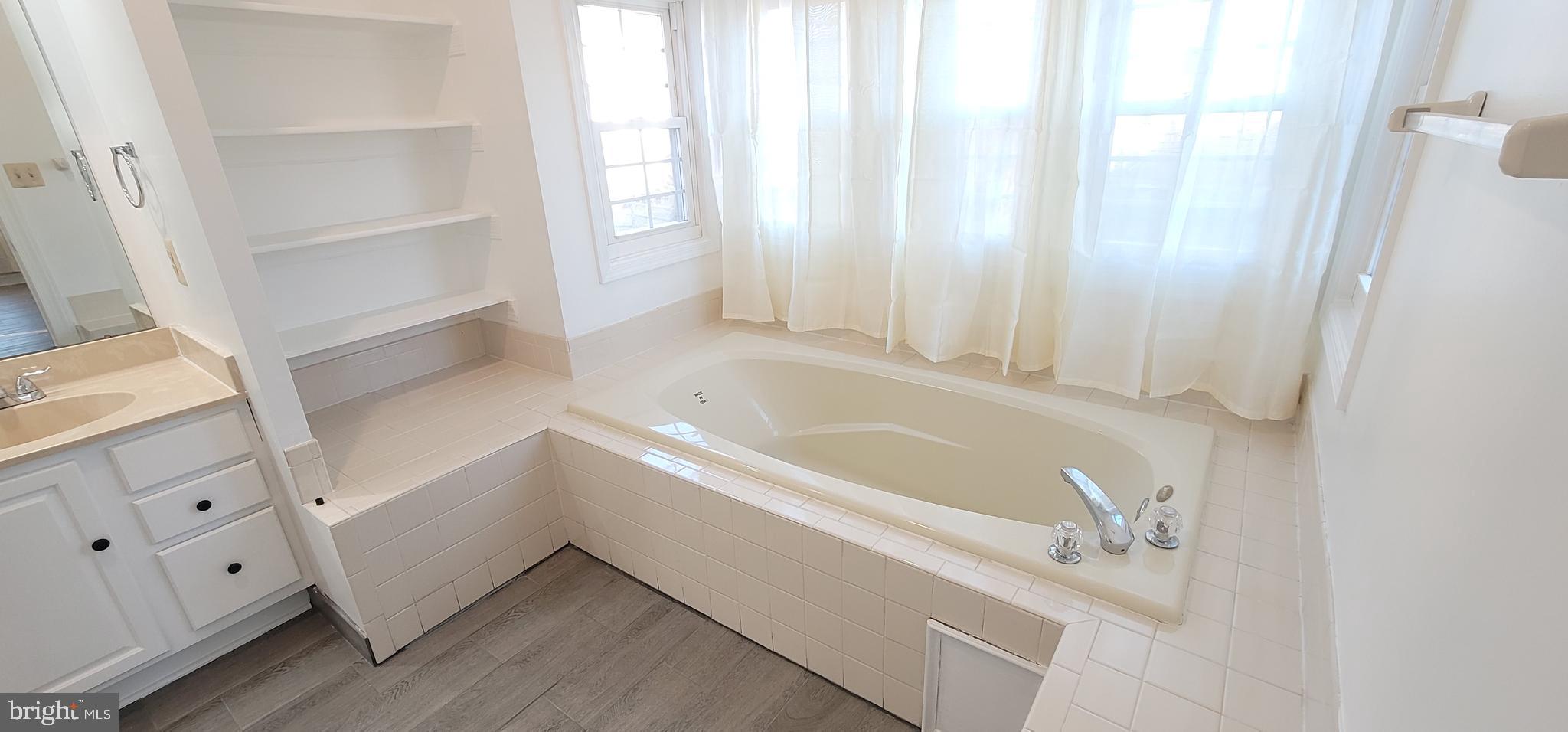 STONEBRIDGE - Residential Lease