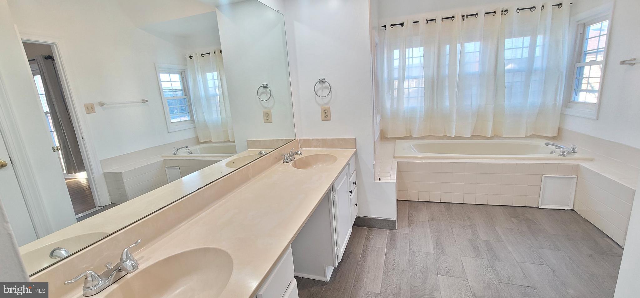 STONEBRIDGE - Residential Lease