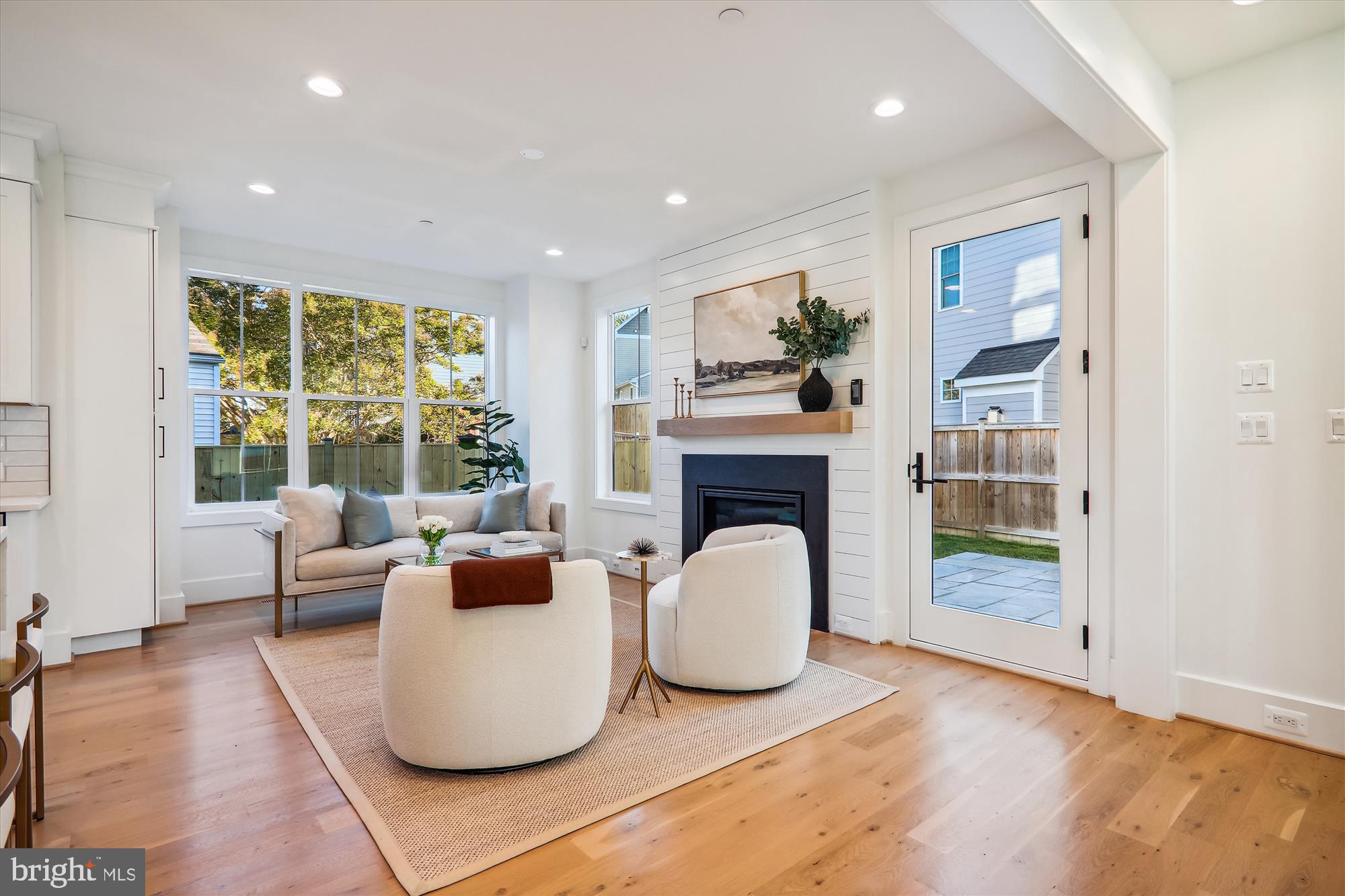 GEORGETOWN VILLAGE - Residential