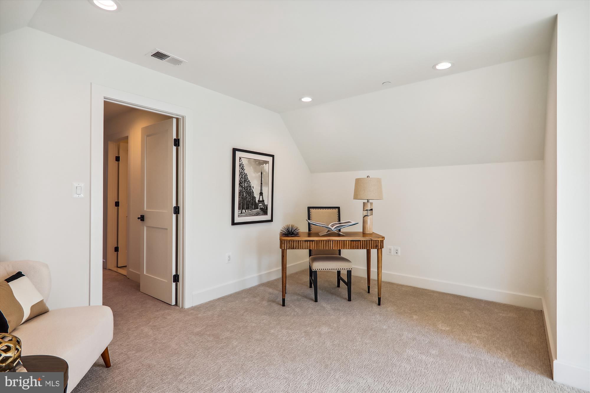 GEORGETOWN VILLAGE - Residential