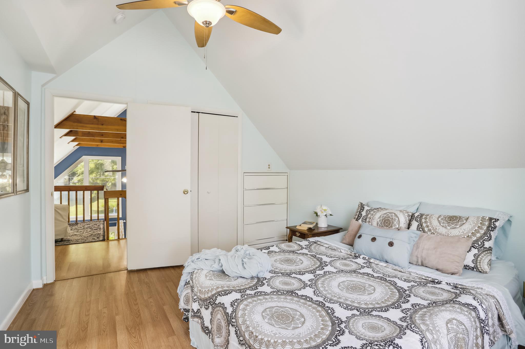 AVALON SHORES - Residential