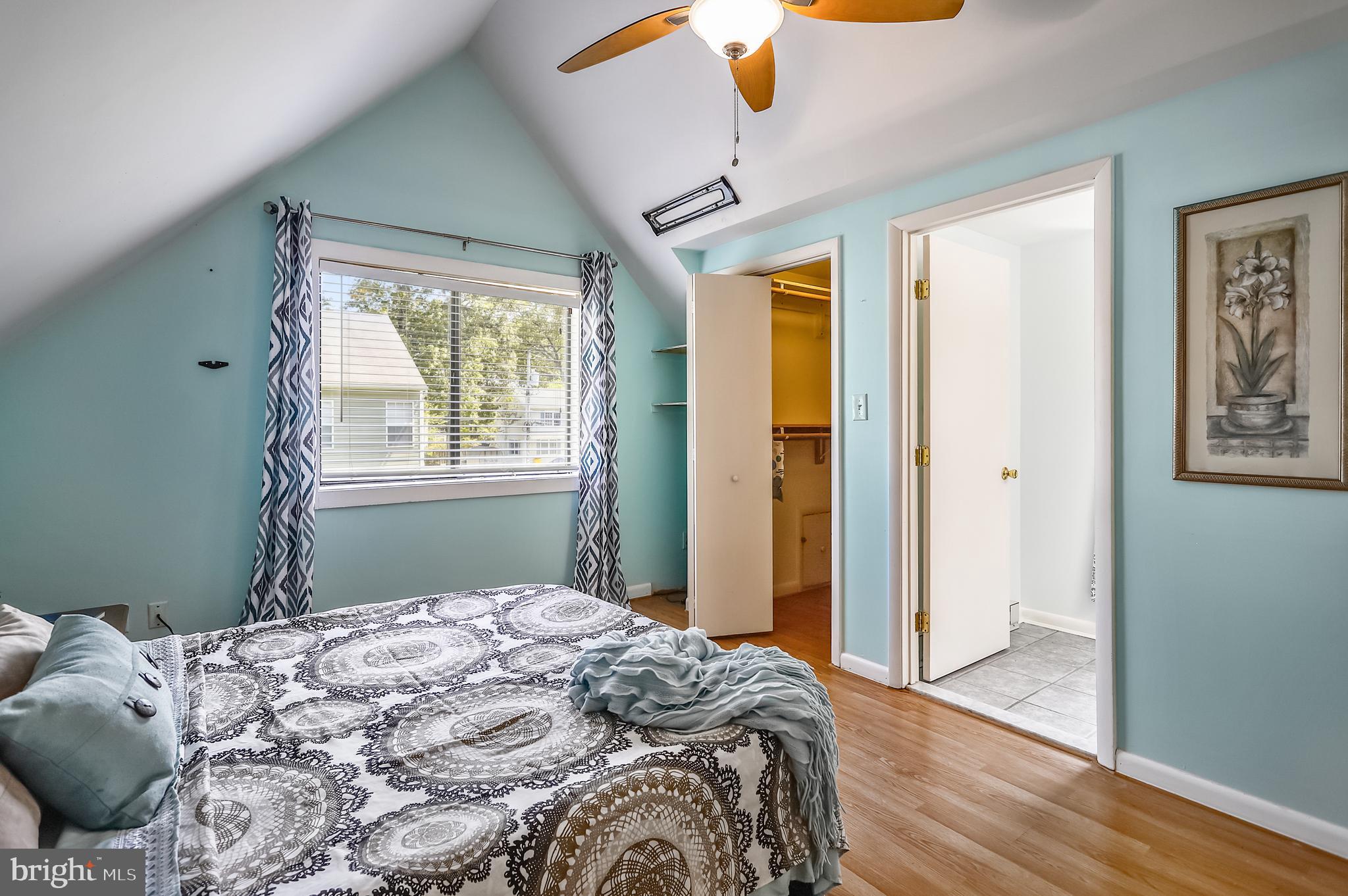 AVALON SHORES - Residential