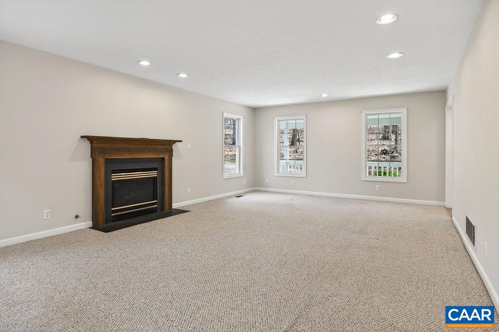 WINTERHAVEN - Residential