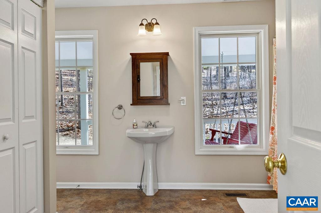 WINTERHAVEN - Residential