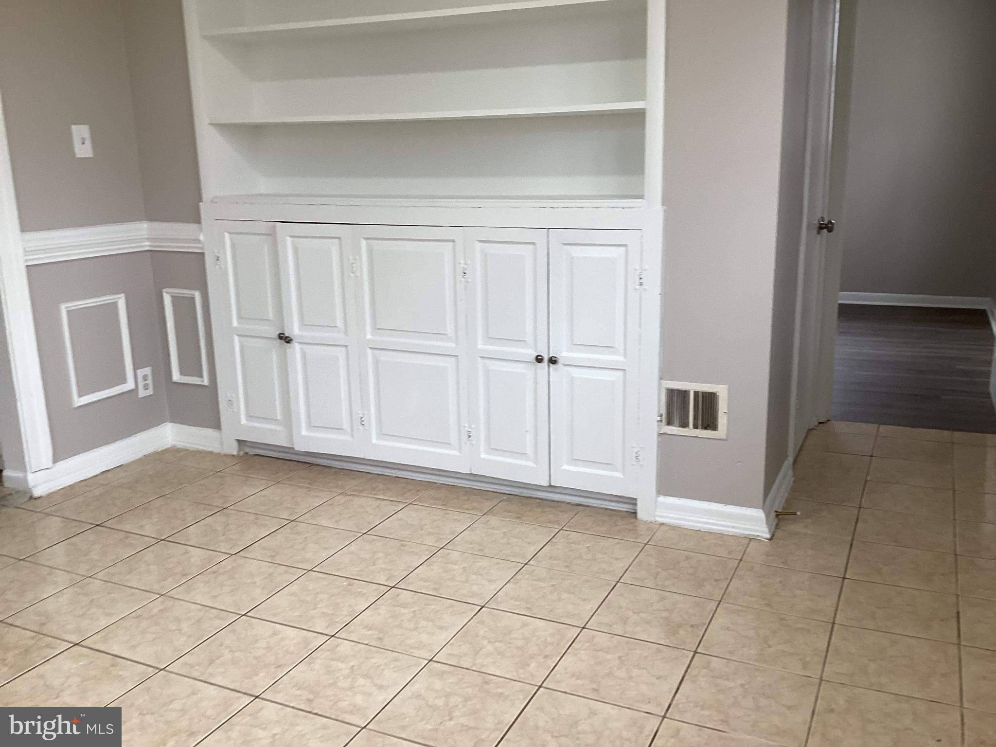 MANASSAS PARK - Residential