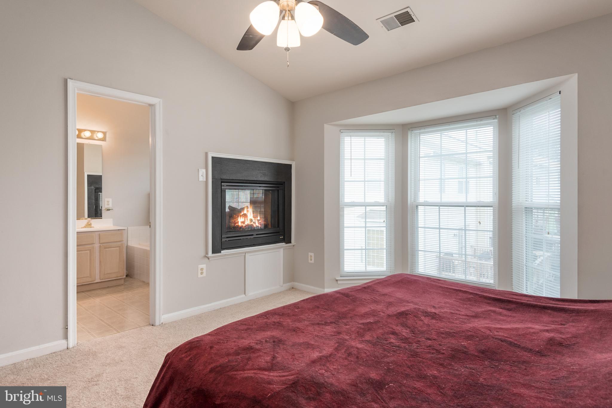 PRINCE WILLIAM COMMONS - Residential