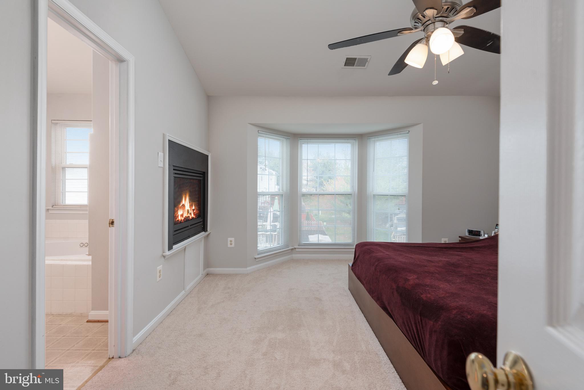 PRINCE WILLIAM COMMONS - Residential