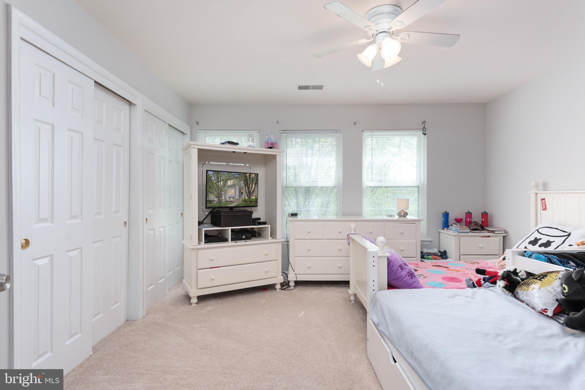 PRINCE WILLIAM COMMONS - Residential