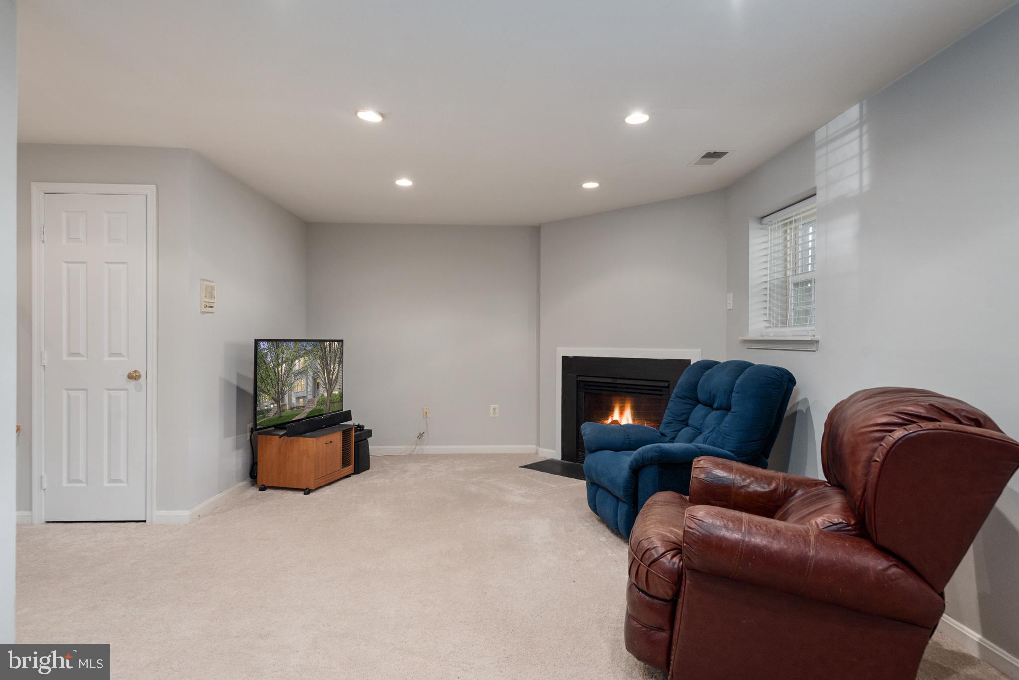 PRINCE WILLIAM COMMONS - Residential