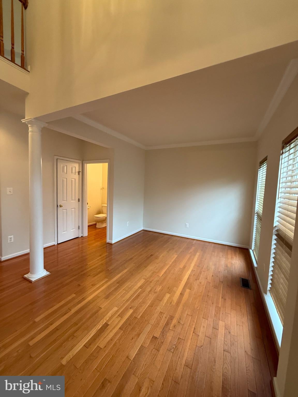 1113 WALKER DRIVE