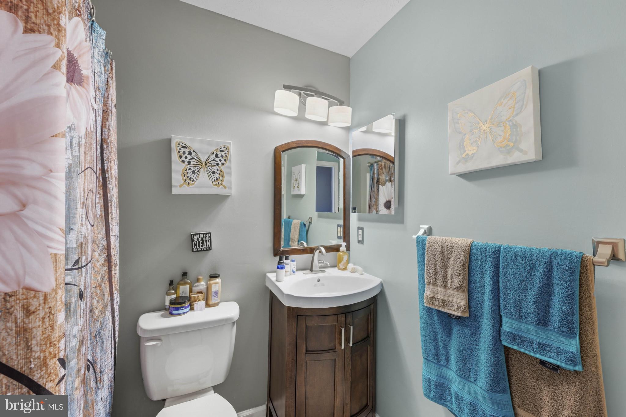 LAUREL GLEN - Residential