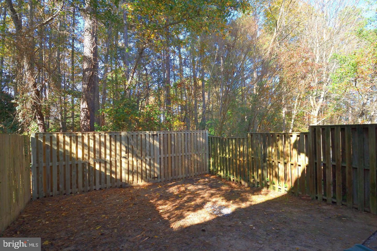 LAUREL GLEN - Residential