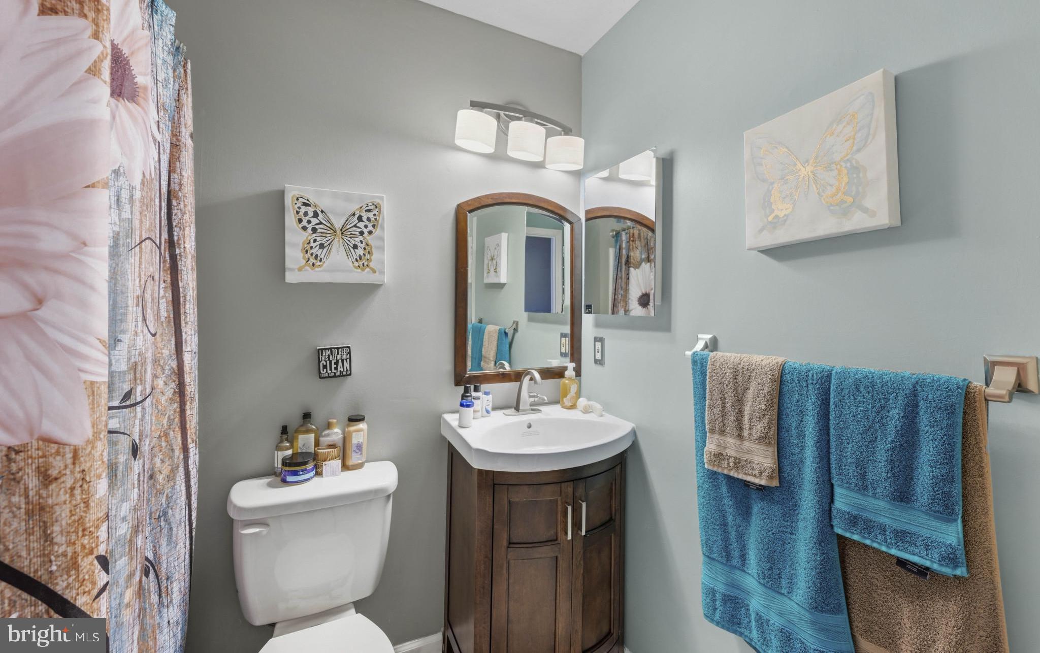 LAUREL GLEN - Residential