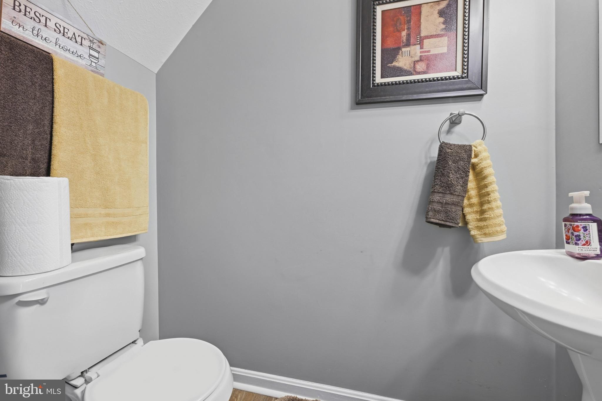 LAUREL GLEN - Residential