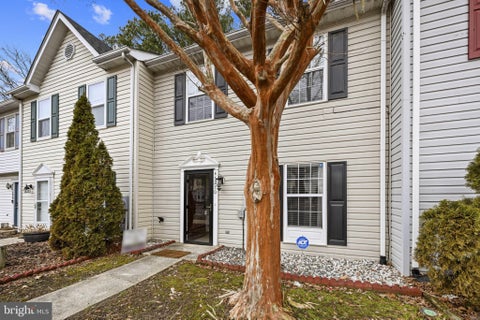 Townhouse For Sale - 45270 Woodstown Way<br/> Saint Marys County, CALIFORNIA, MD 20619