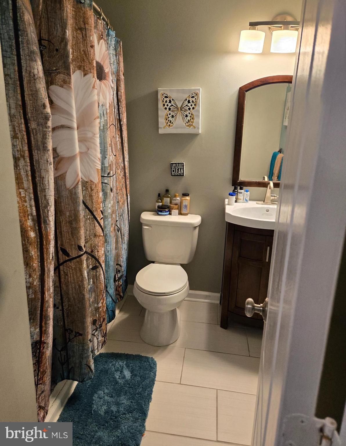 LAUREL GLEN - Residential