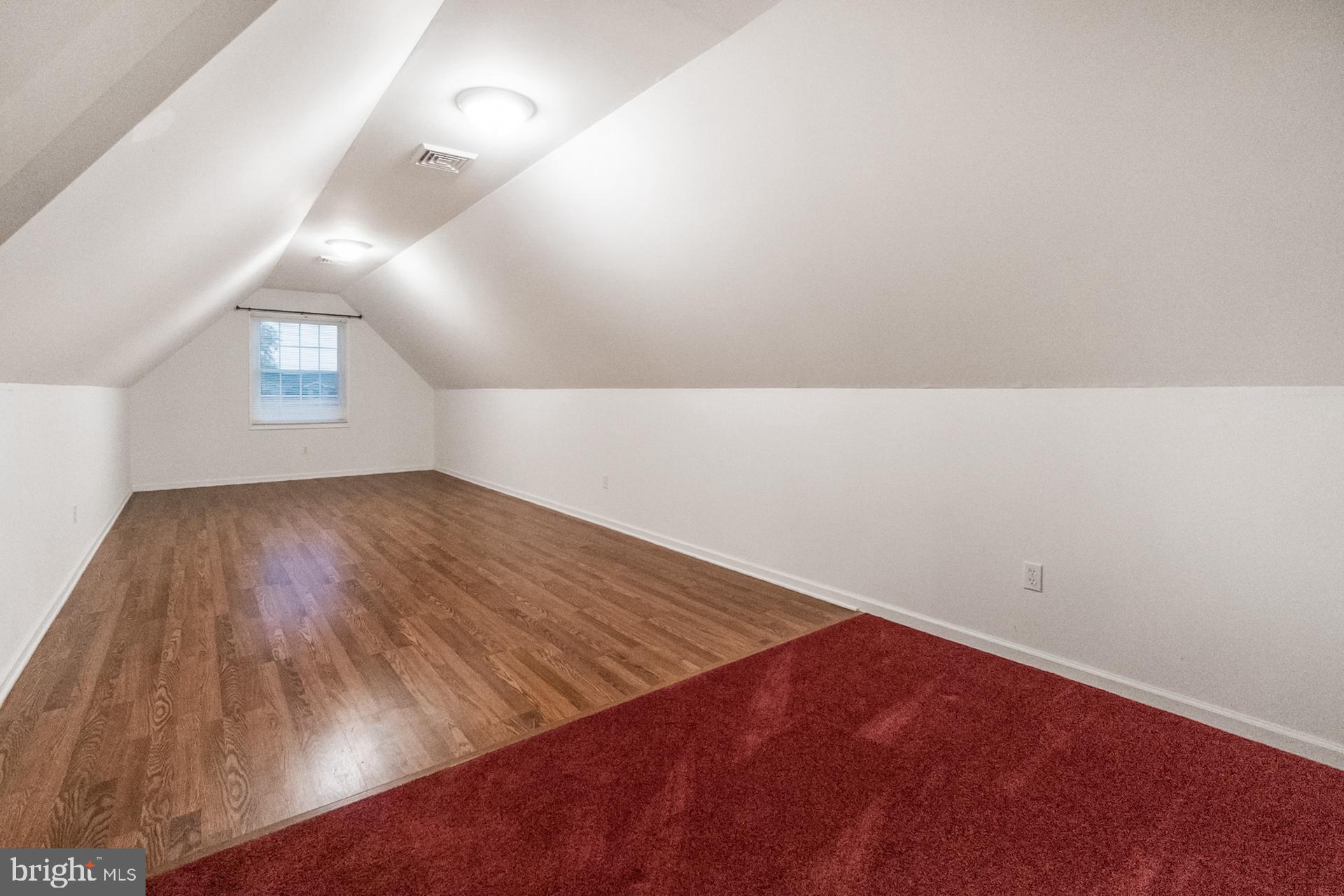 BELTZVILLE PANORAMA - Residential