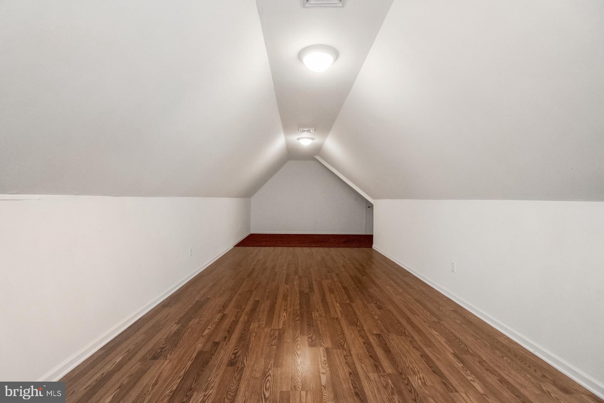 BELTZVILLE PANORAMA - Residential