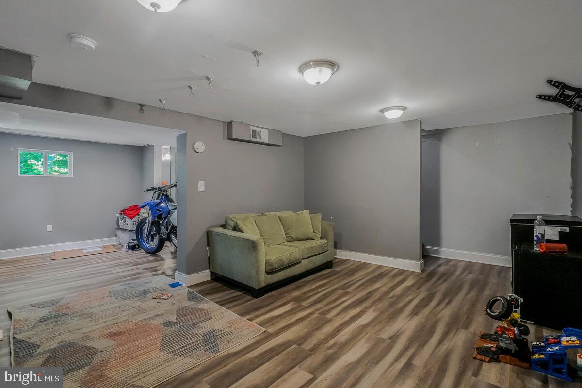 DEER PARK HEIGHTS-ADDN - Residential