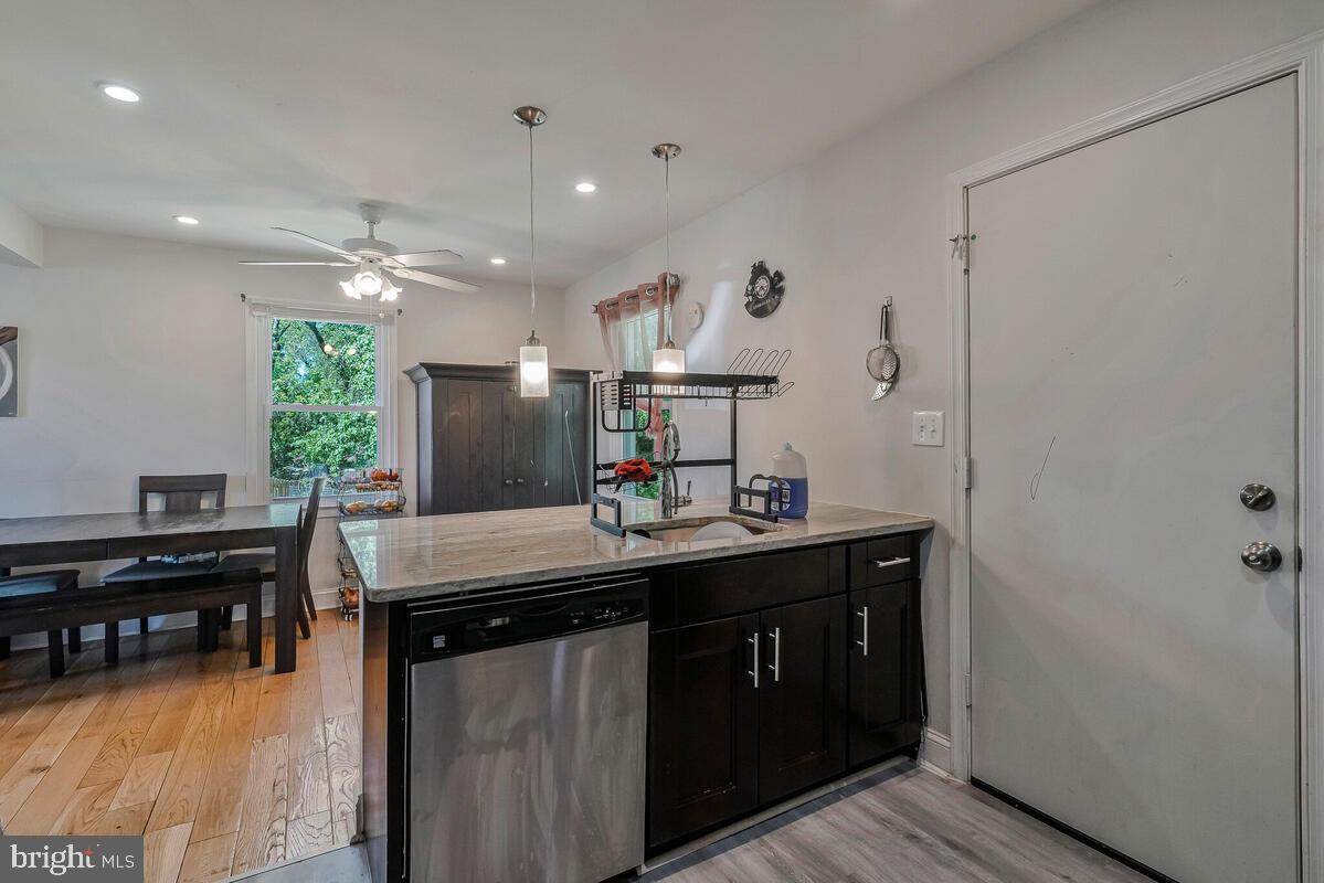 DEER PARK HEIGHTS-ADDN - Residential