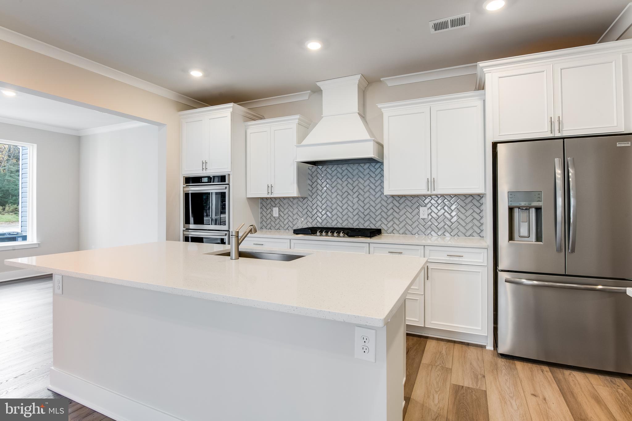 32061 WHITE TAIL DRIVE TH136