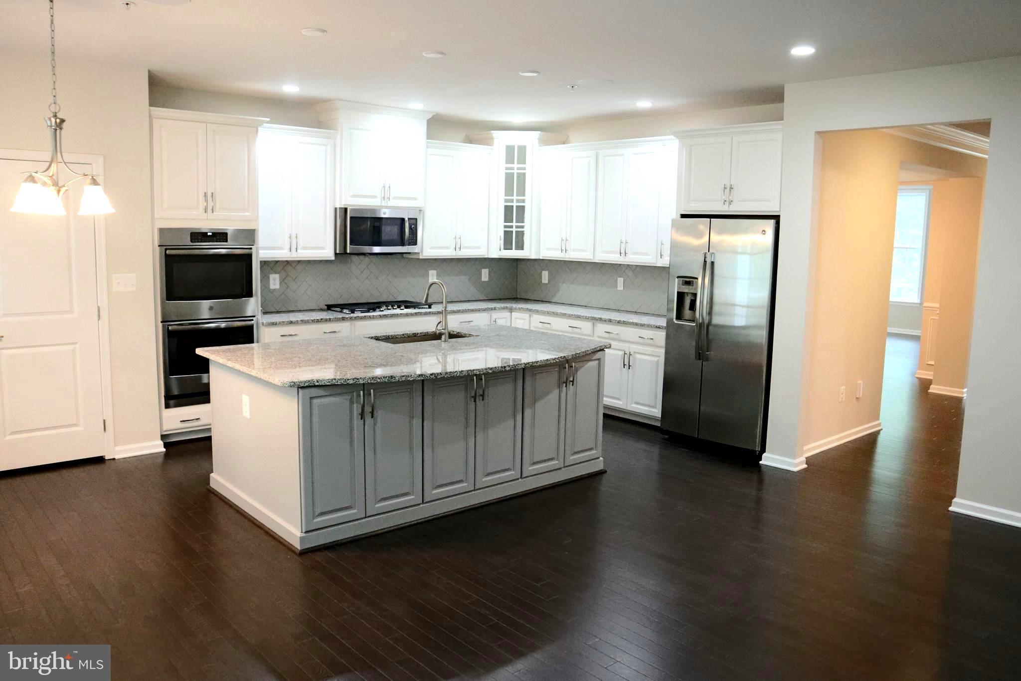 MARLBORO RIDGE ESTATES - Residential Lease