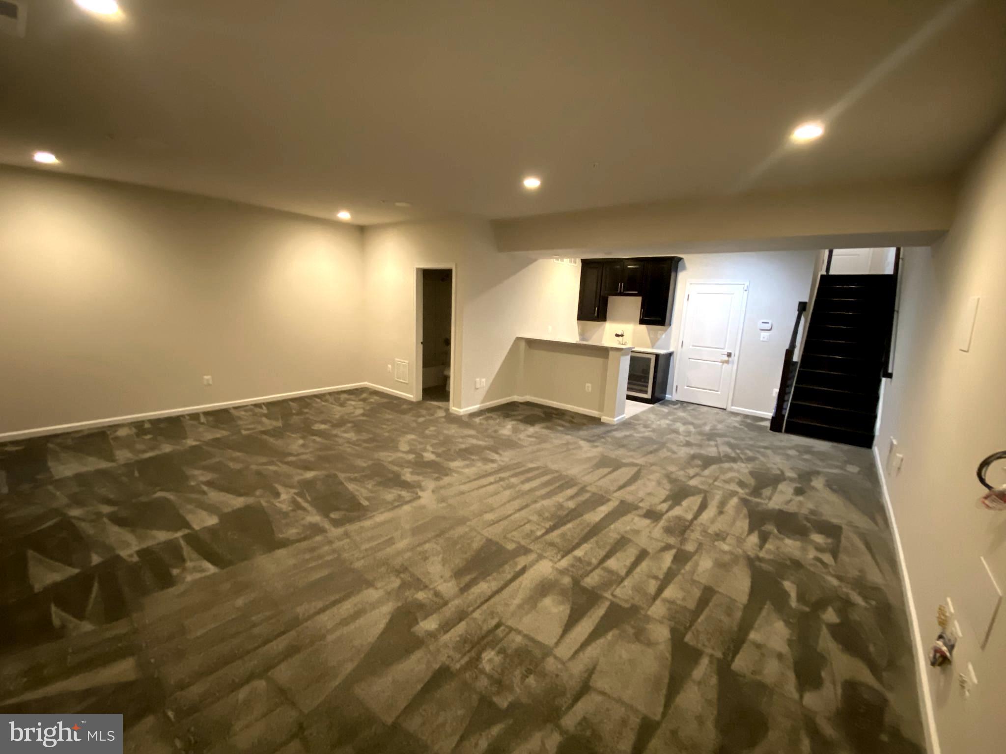 MARLBORO RIDGE ESTATES - Residential Lease