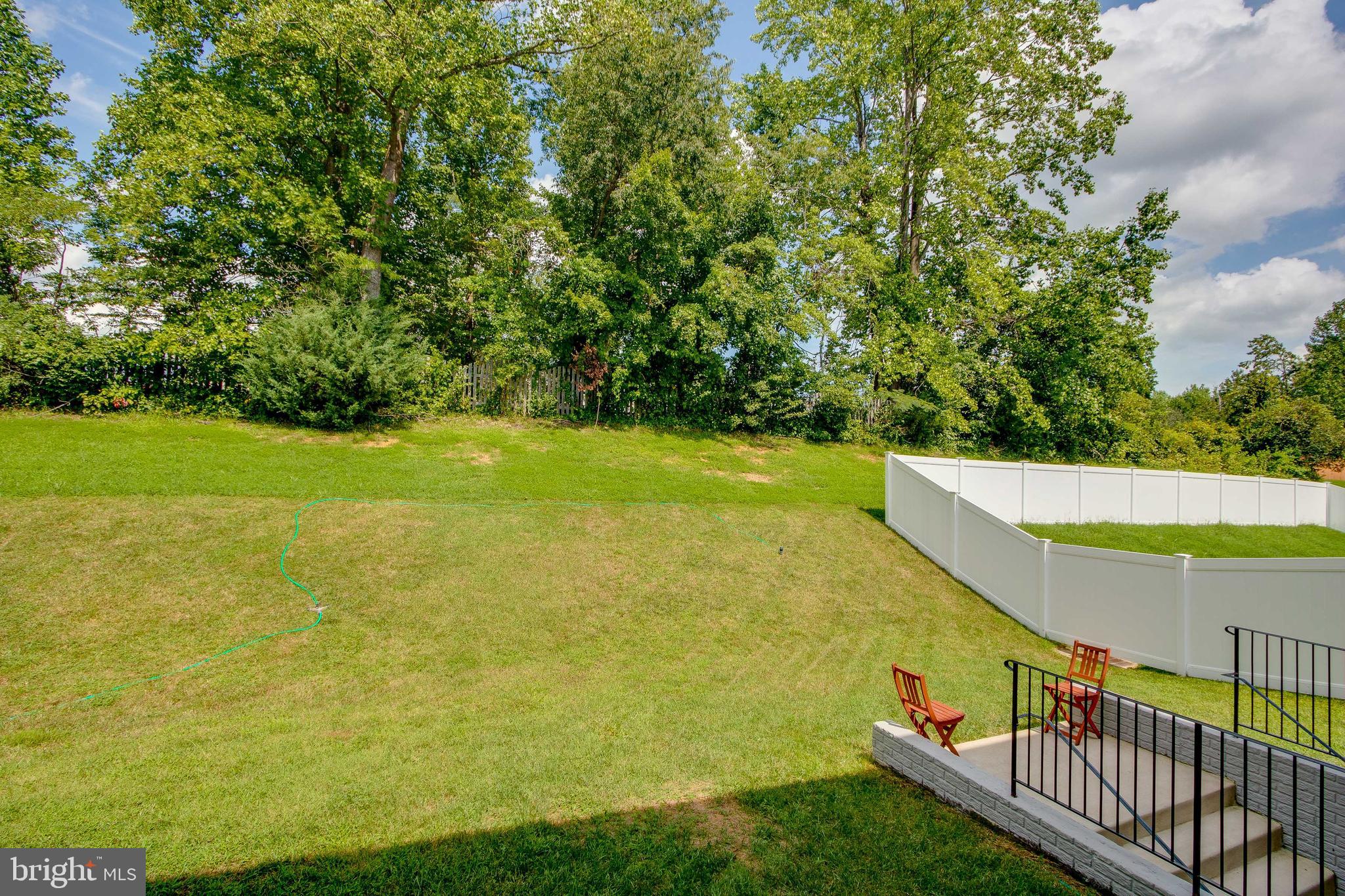 SEASONS LANDING - Residential