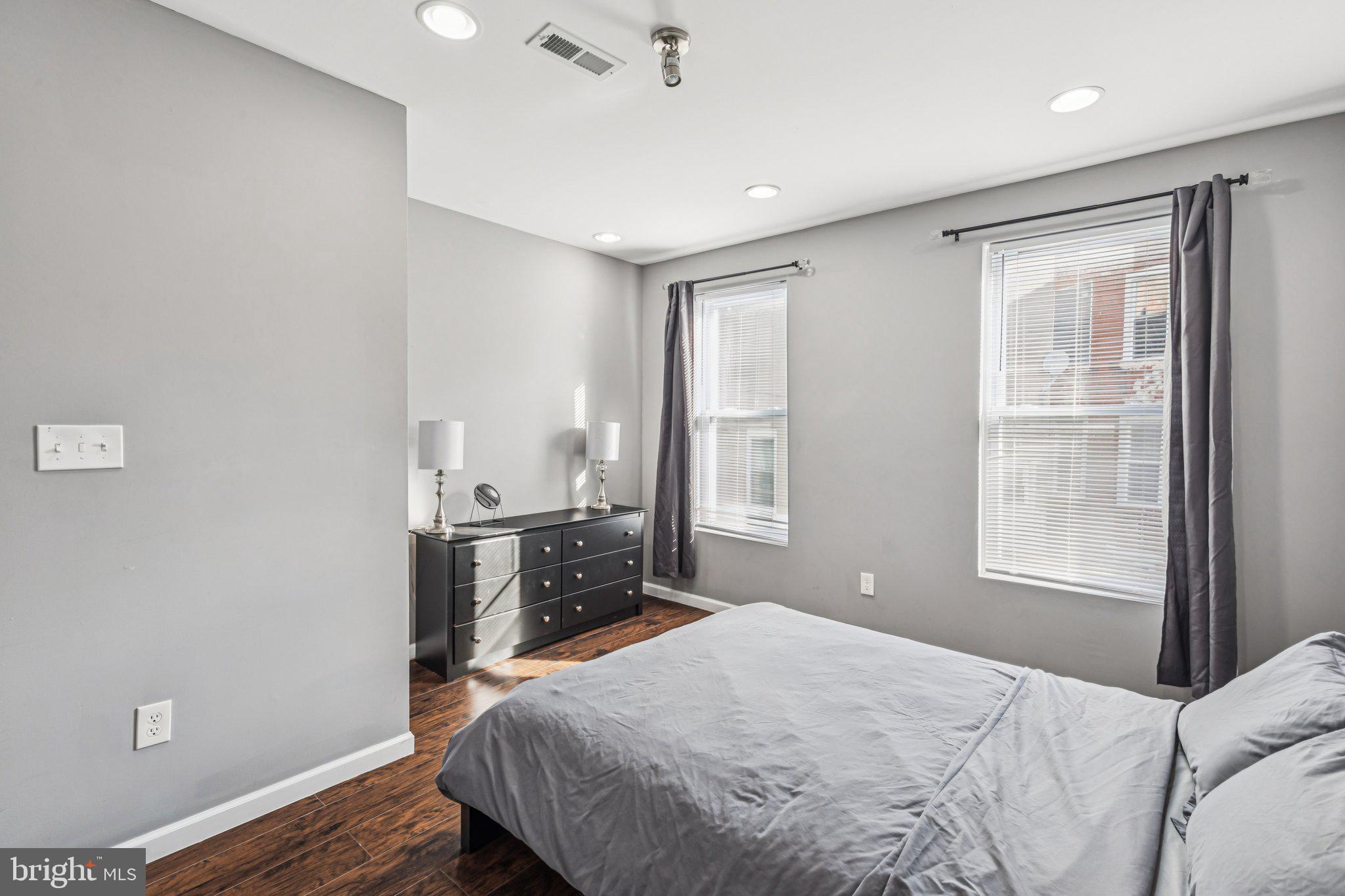 MANTUA - Residential