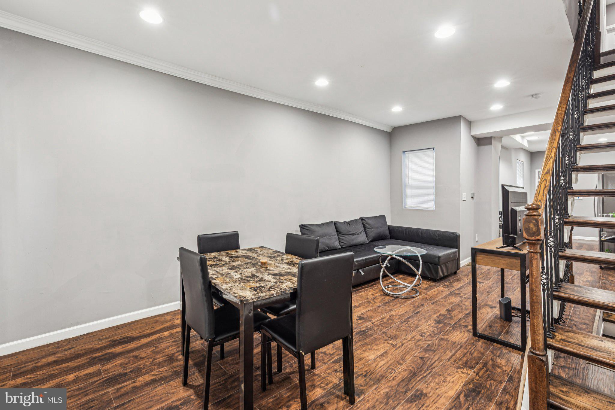 722 N SHEDWICK STREET