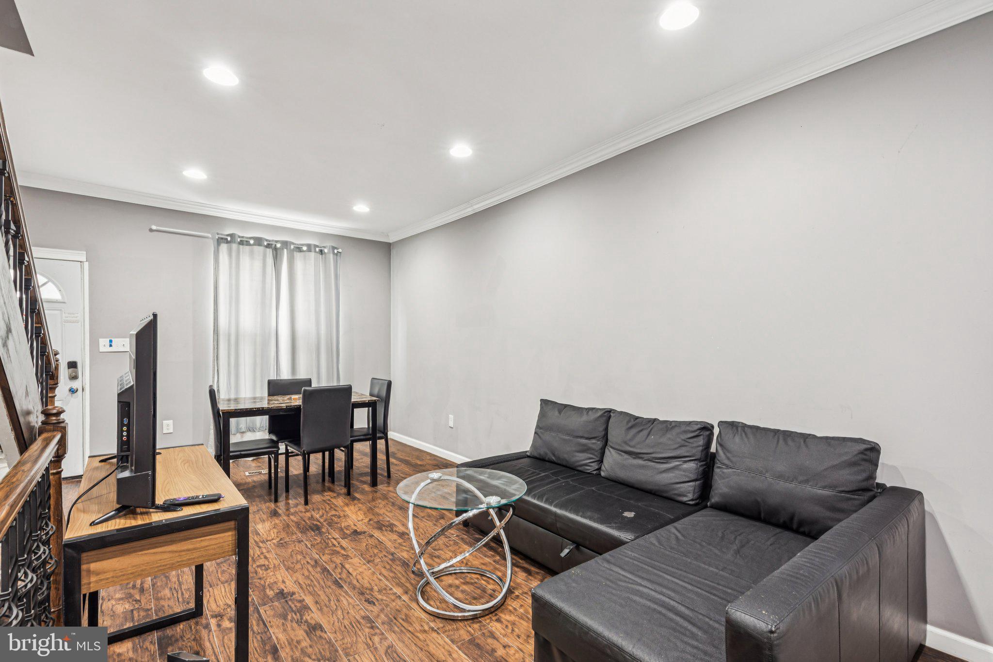 MANTUA - Residential