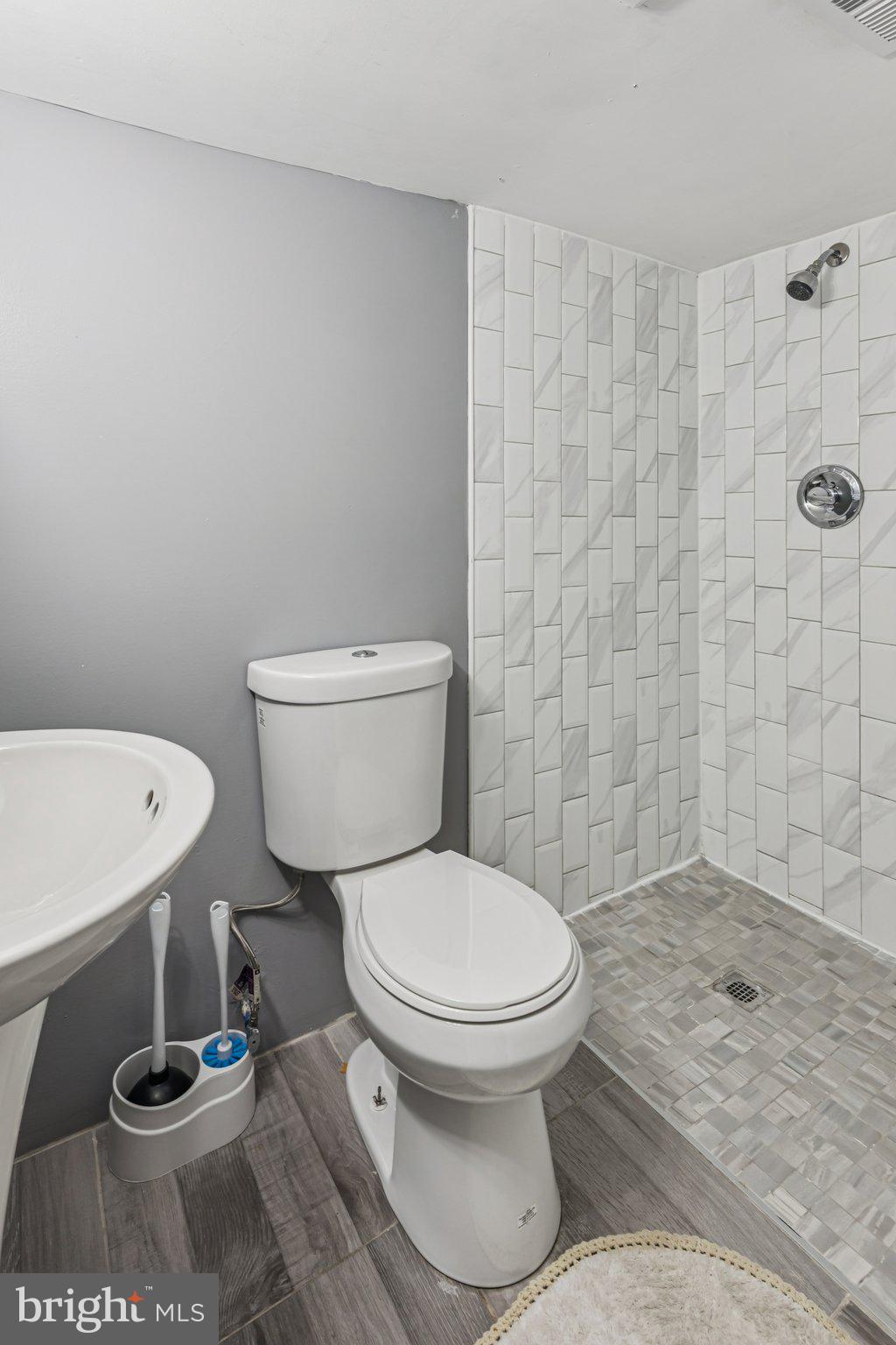 MANTUA - Residential