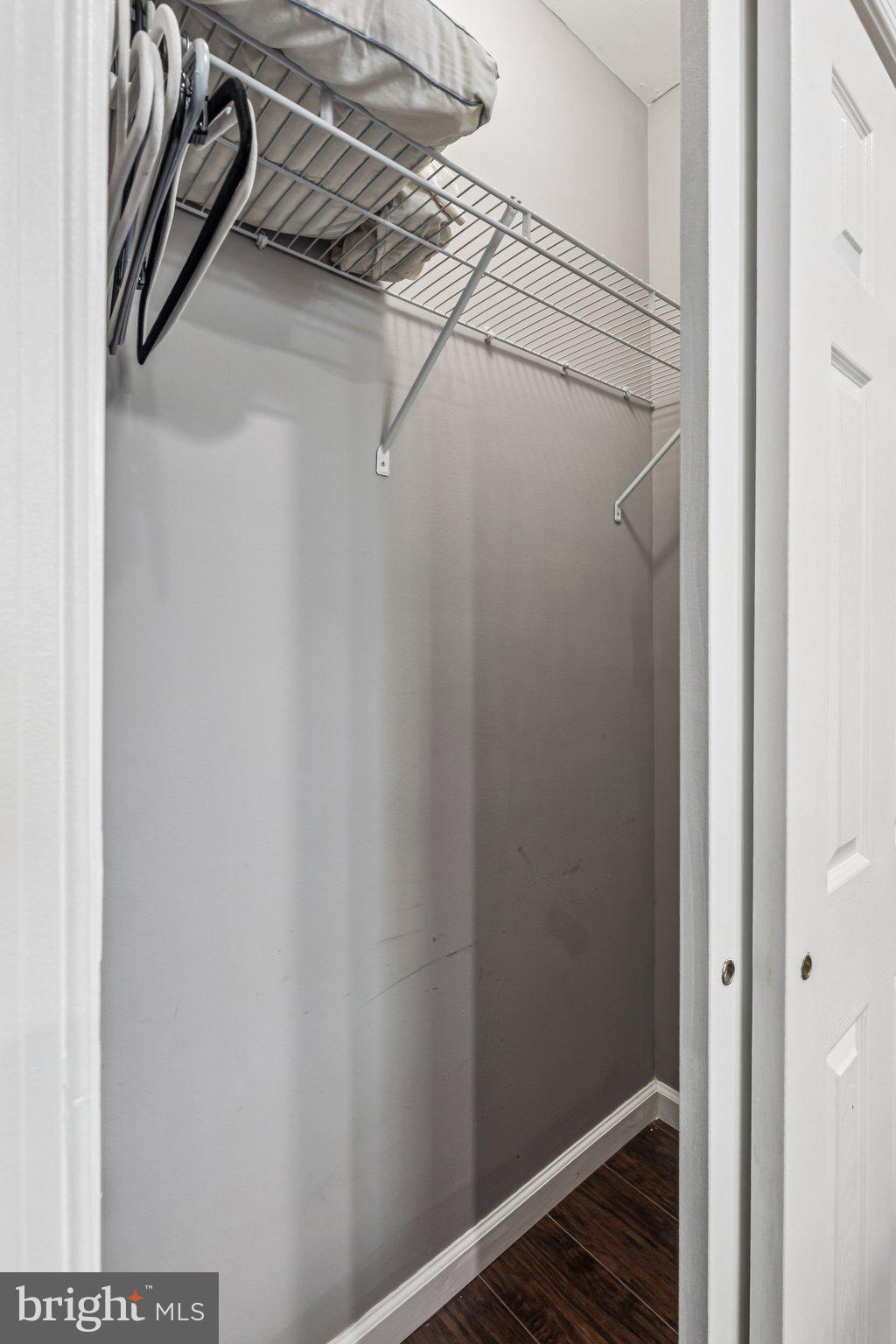 MANTUA - Residential