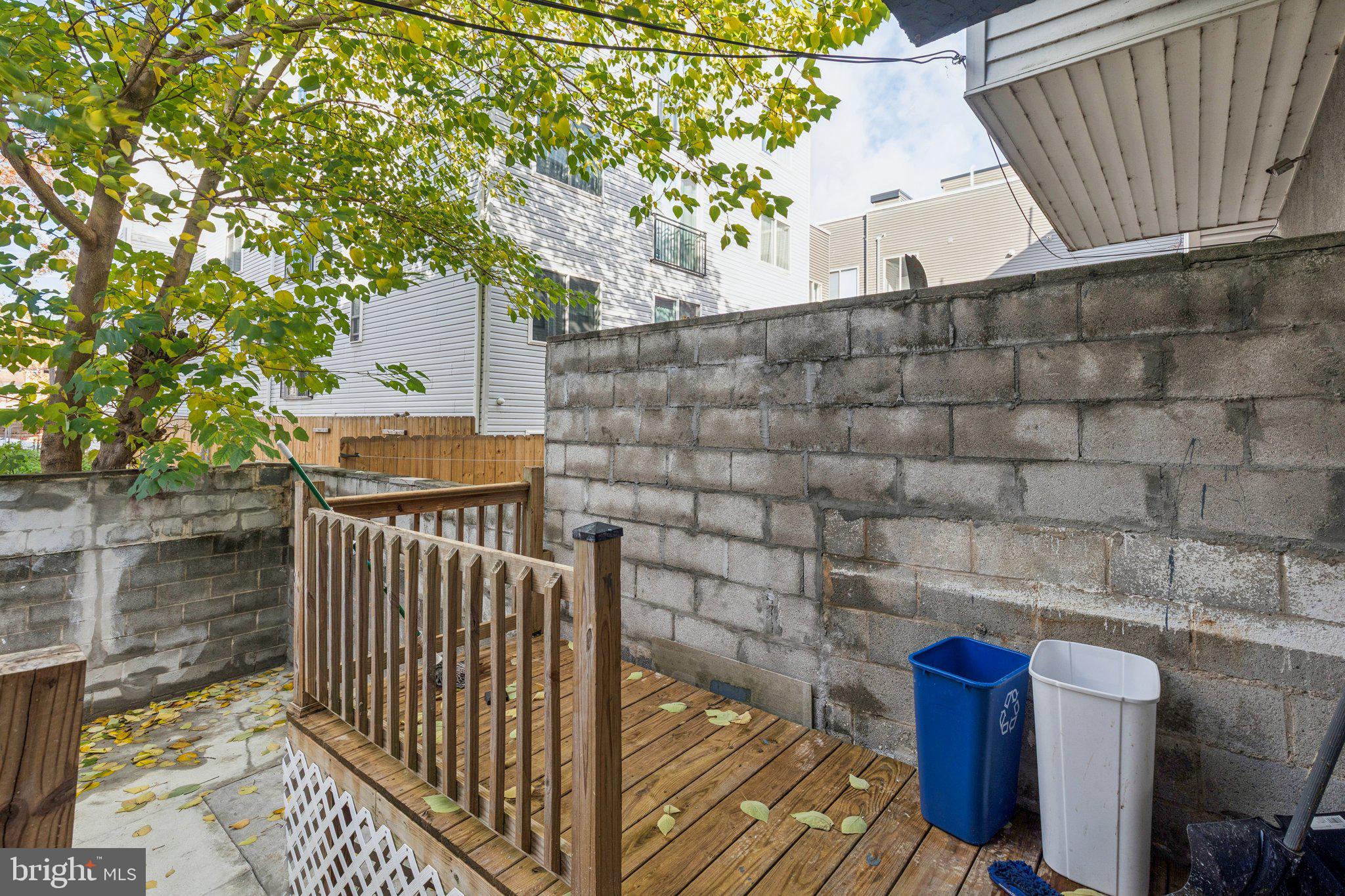 MANTUA - Residential