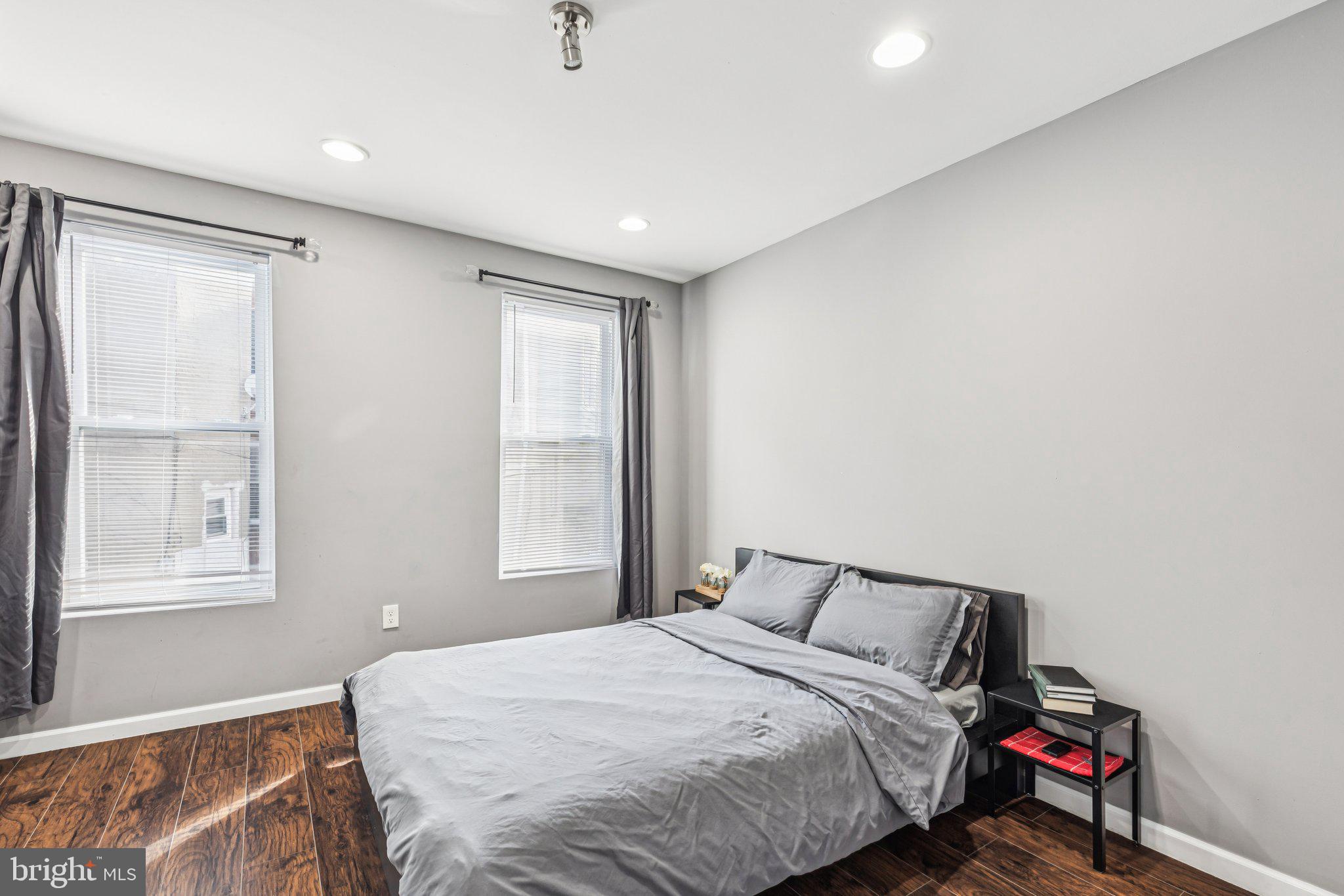 MANTUA - Residential