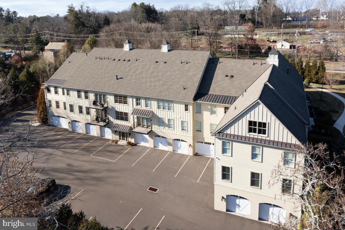 TOWNS EDGE - Residential