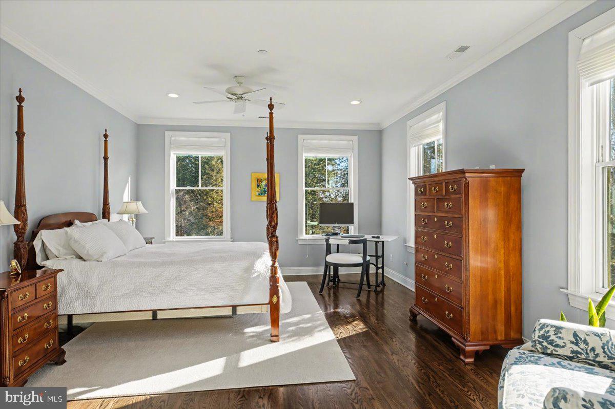 TOWNS EDGE - Residential