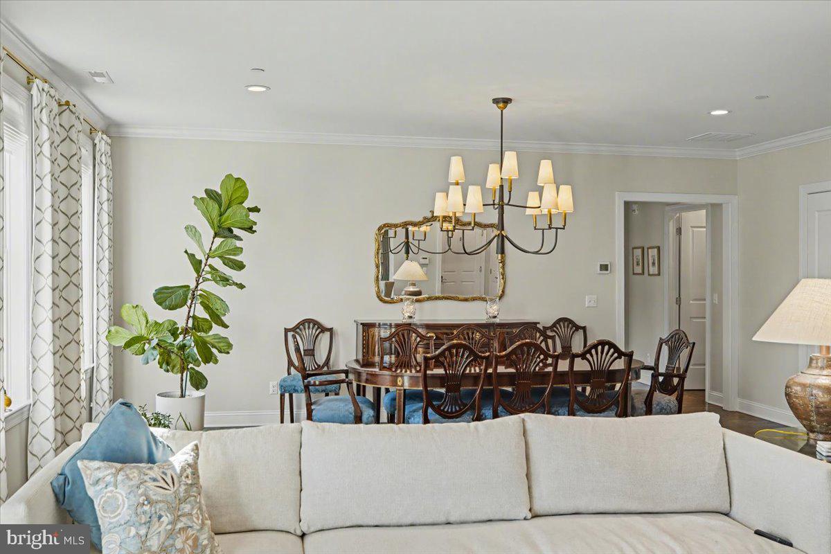 TOWNS EDGE - Residential