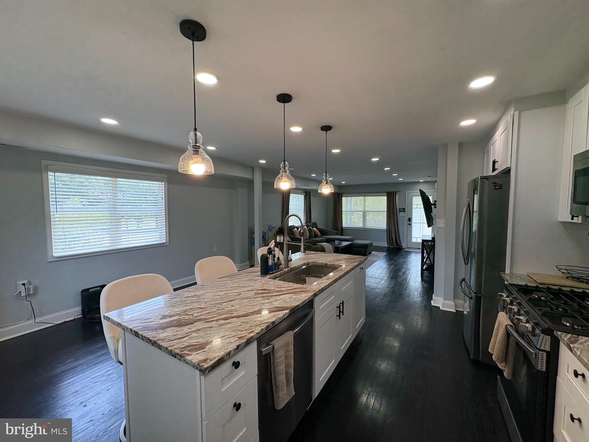 DEANWOOD - Residential Lease