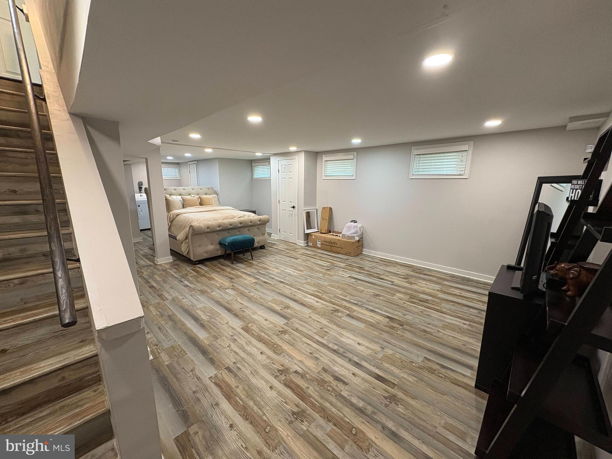 DEANWOOD - Residential Lease