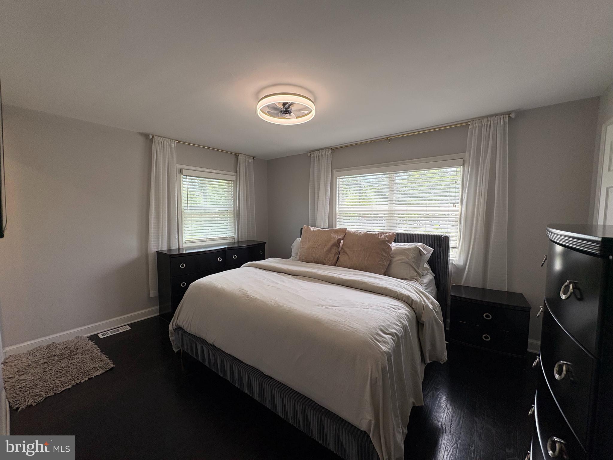 DEANWOOD - Residential Lease