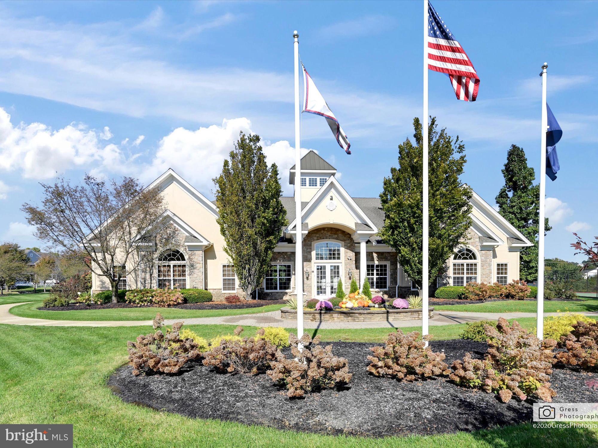FOUR SEASONS AT ELM TREE - Residential
