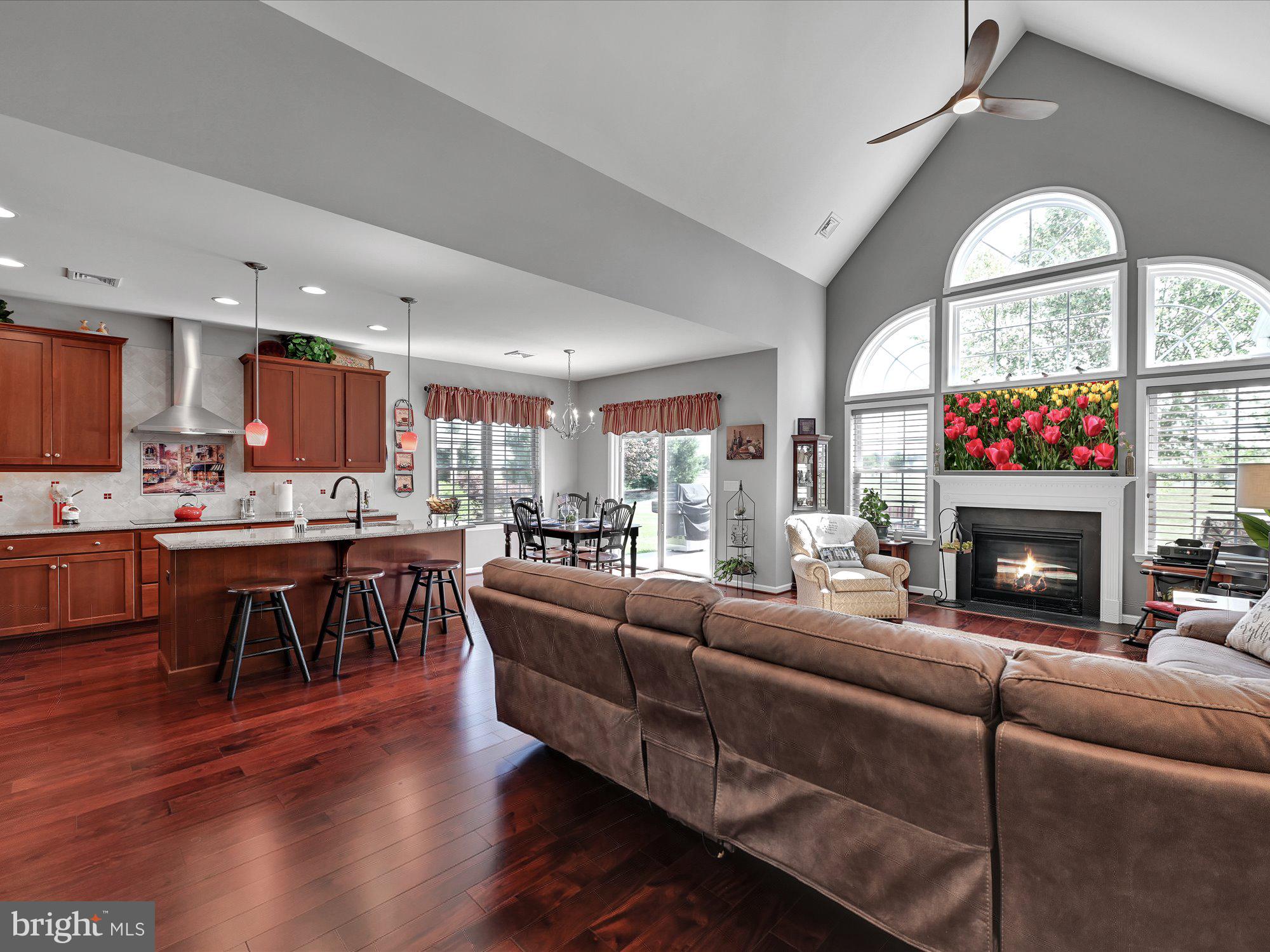 FOUR SEASONS AT ELM TREE - Residential