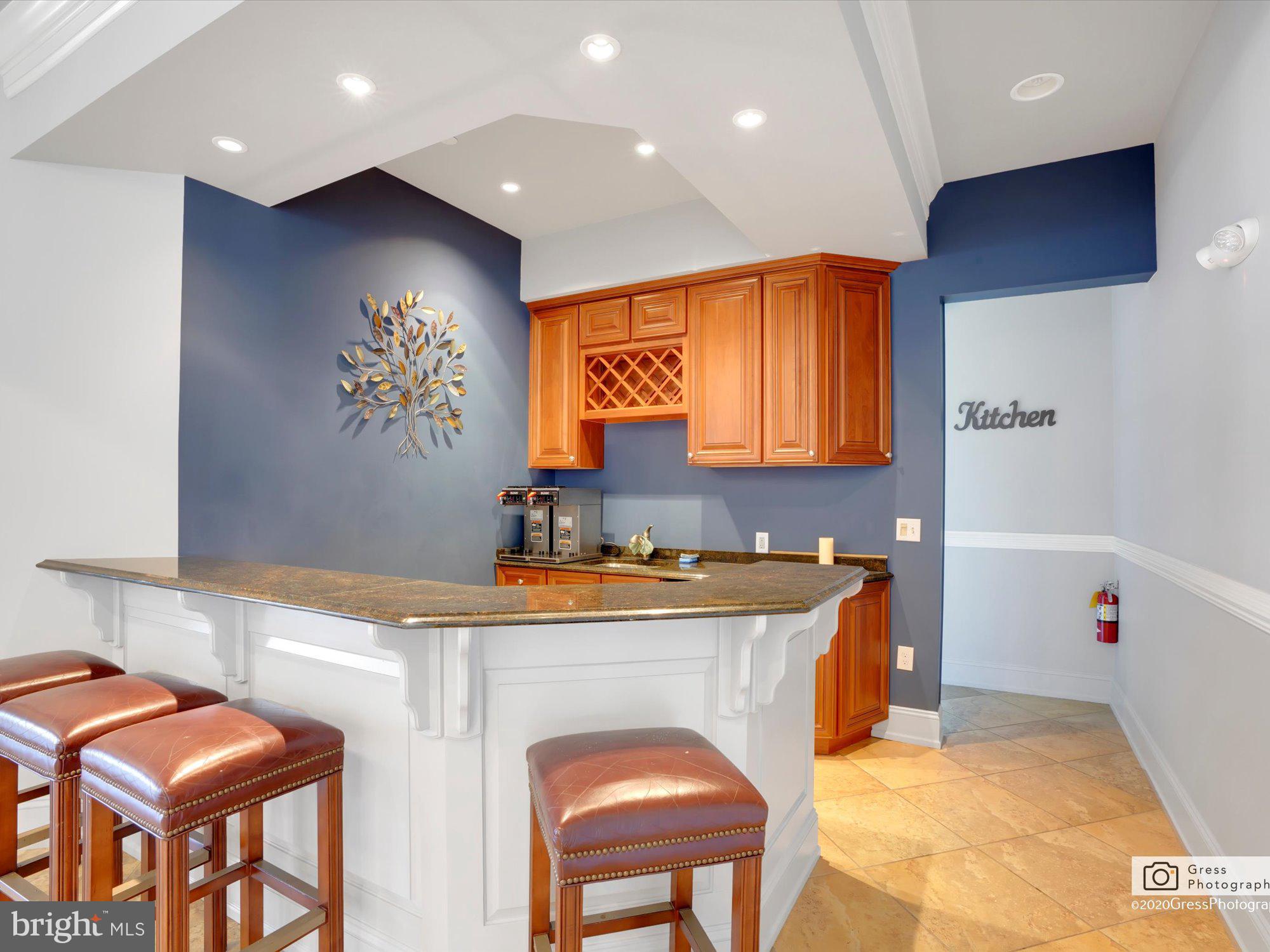 FOUR SEASONS AT ELM TREE - Residential
