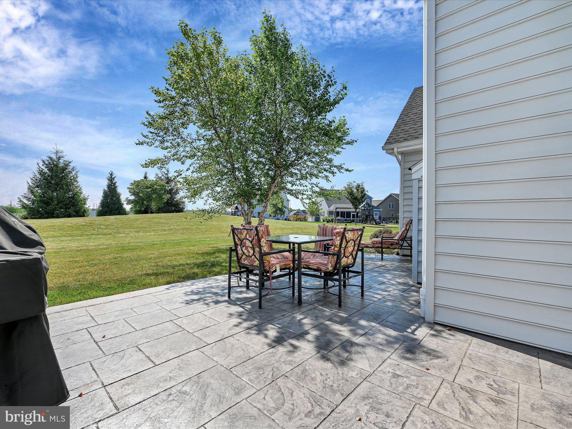 FOUR SEASONS AT ELM TREE - Residential