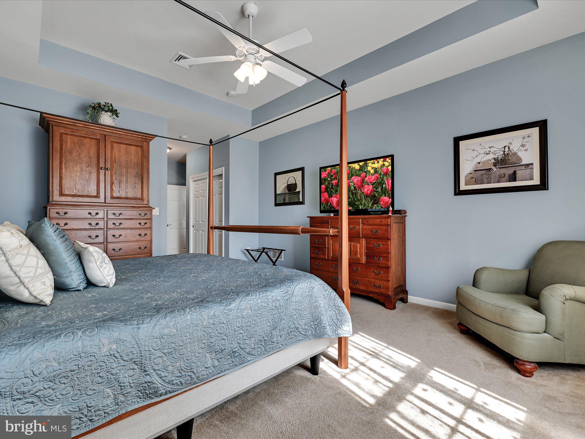 FOUR SEASONS AT ELM TREE - Residential