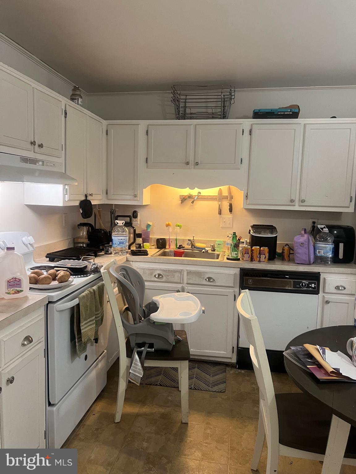 WESTLAKE VILLAGE - LANCASTER - Residential