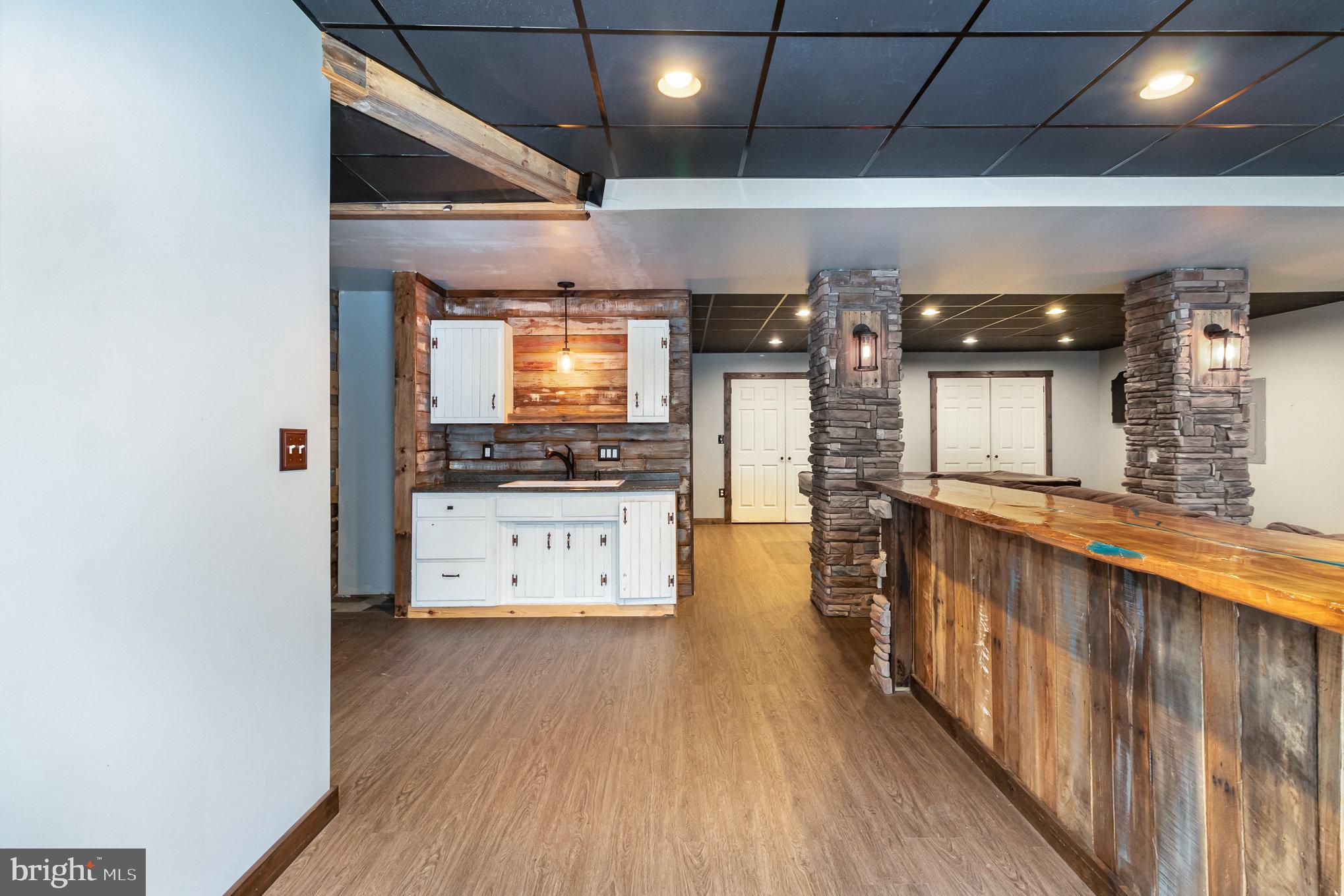 MEMPHORD ESTATES - Residential