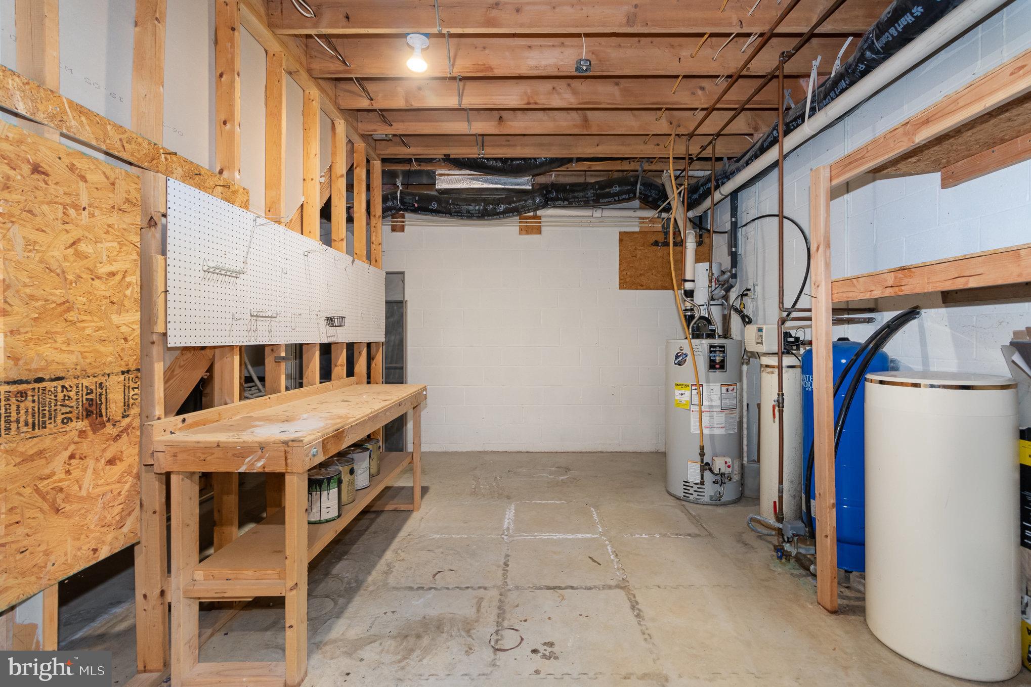 MEMPHORD ESTATES - Residential